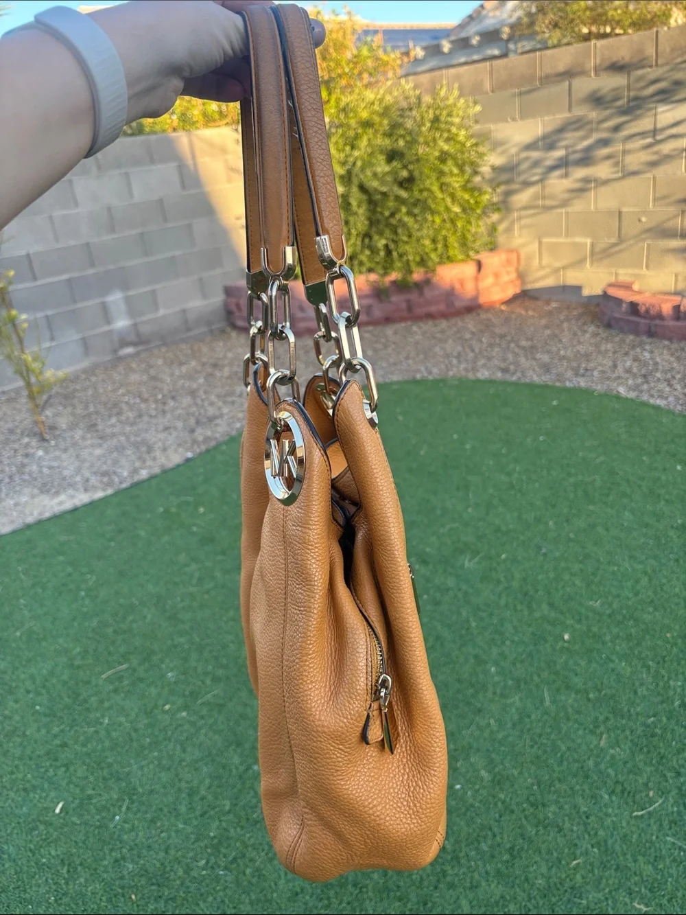 Michael Kors Lillie Large Pebbled Leather Slouchy Hobo Bag Marigold Warm Amber